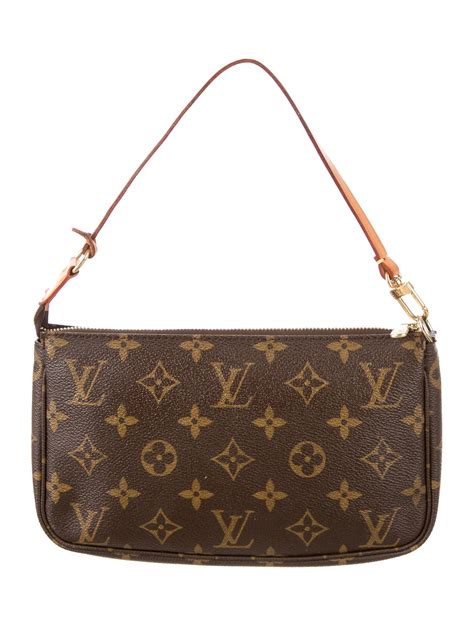 louis vuitton pochette price.